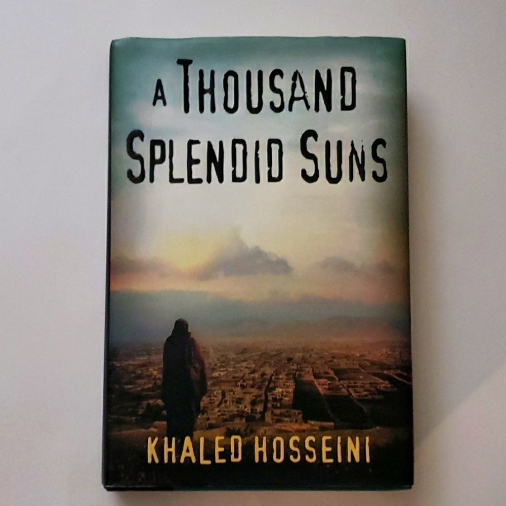 A Thousand Splendid Suns Paperback Book 
